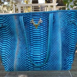 Taxidermy brand Medium Liz Traveler in Mermaid